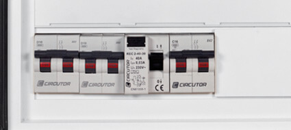 Interruptor Diferencial Auto Rearmable 2P 40A Curva C 30mA-10KA  Superinmunizado Clase A • IluminaShop