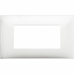 Placa embellecedora Classia de color Blanco - 4 módulos 