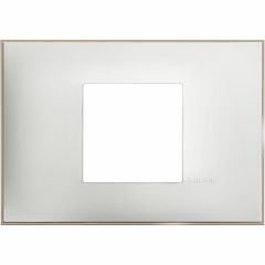 Placa embellecedora Classia de color Blanco Satinado - 2 módulos centrados 