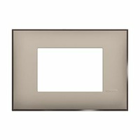 Placa embellecedora Classia de color Crema Satinado - 3 módulos