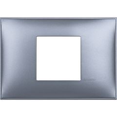 Placa embellecedora Classia de color Azul Metalizado - 2 módulos centrados 