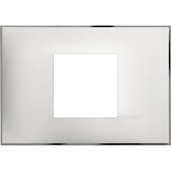 Placa embellecedora Classia de color Blanco Cromo - 2 módulos centrados 