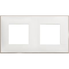 placa-embellecedora-classia-de-color-blanco-satinado-2x2-modulos-bt-r4802m2ws placa-embellecedora-classia-de-color-blanco-satinado-2x2-modulos-bt-r4802m2ws